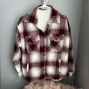 Women’s Oversized Cozy Shacket - Size Medium